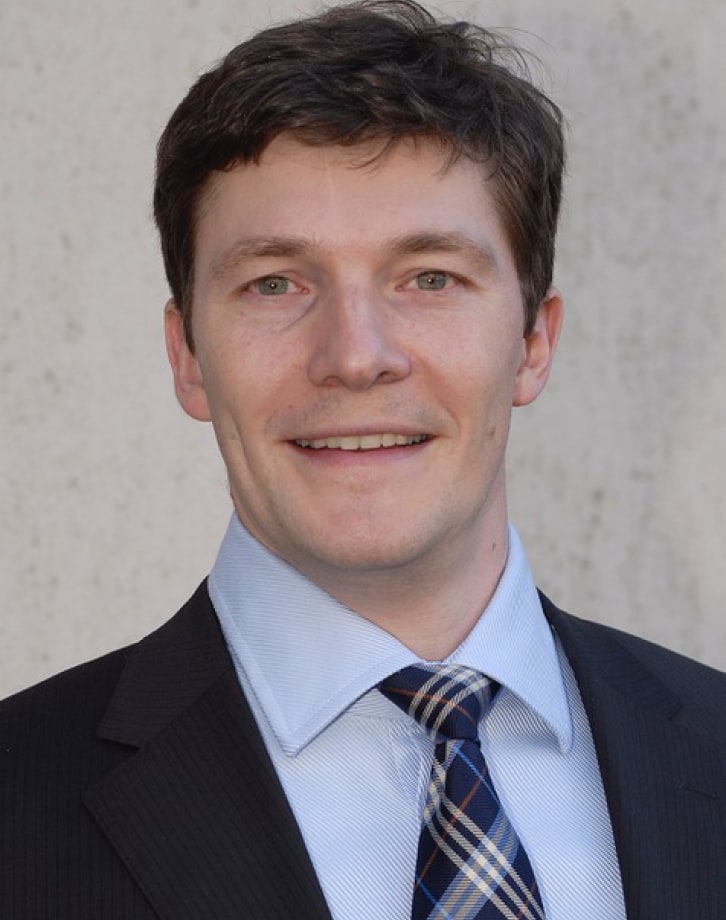 Portrait of Dr. Markus Mau