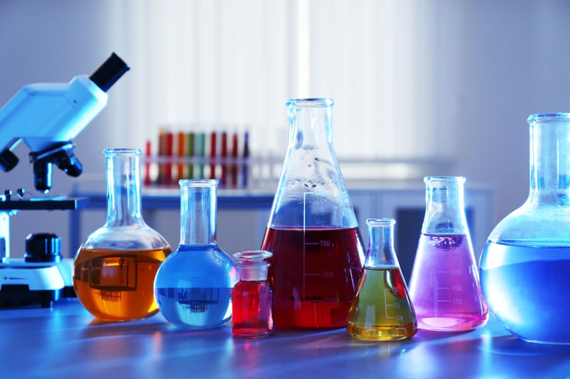 Laboratory glassware with reagents