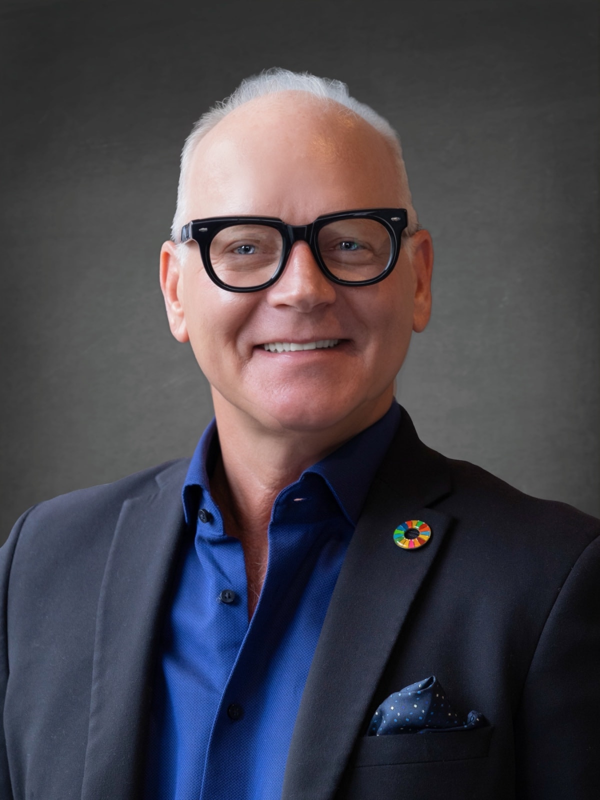 Douglas Kent